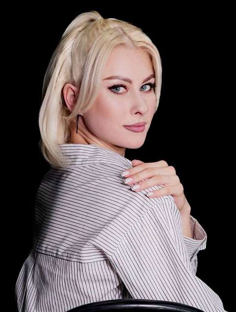 Елена Елизарова